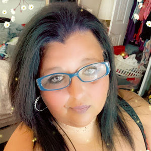 Meet your Posher, Cass